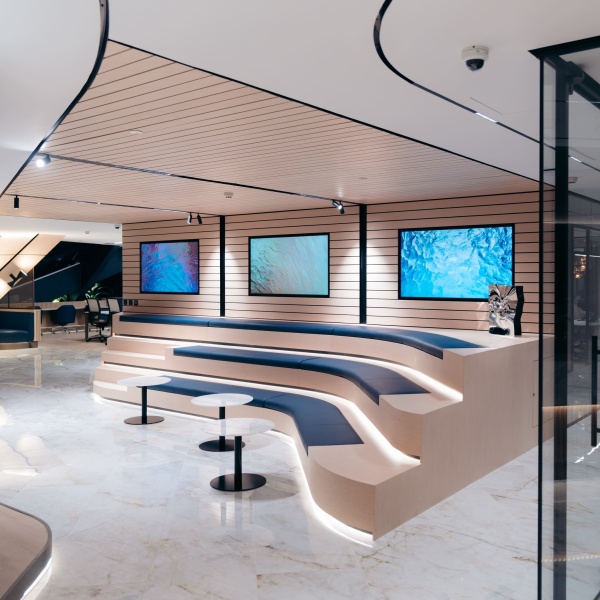 A Opus de Zaha Hadid no Dubai iluminação Juliana Pascoalini
