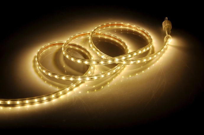 LED flexible strip lit