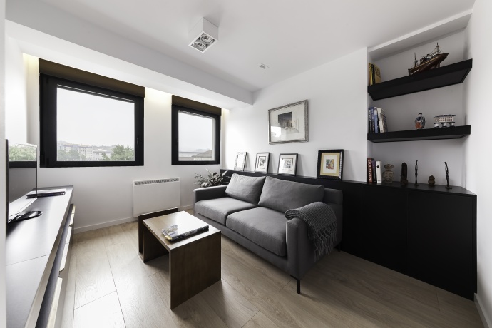 Modern living room with Tromilux lighting
