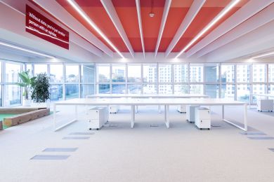 Office with Tromilux brand lighting Office with Tromilux brand lighting