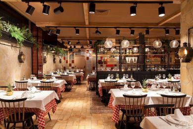 Zona de restaurante con productos Tromilux
